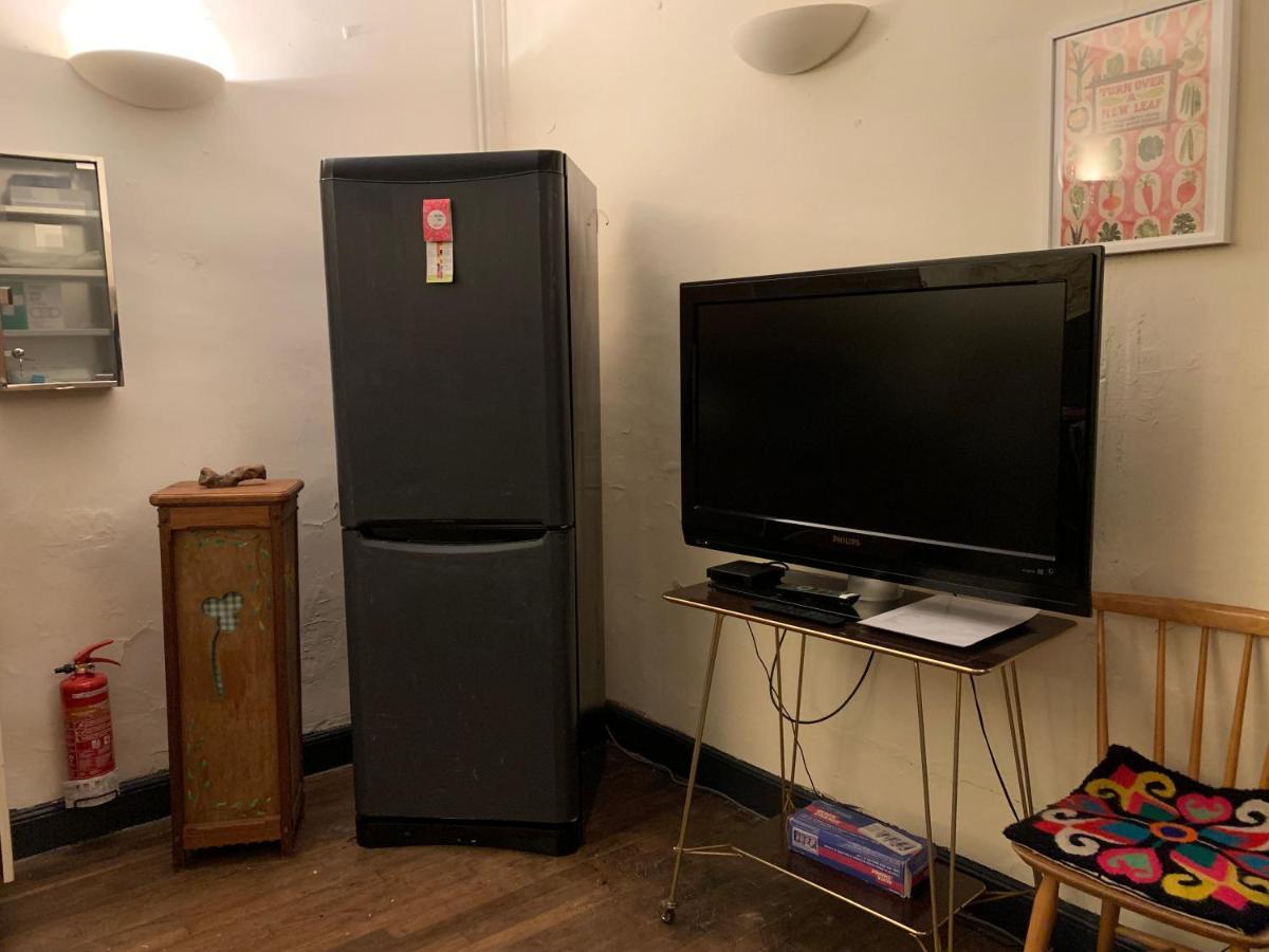 Townhouse 26 Chambres D'Hotes Civray Hotel Екстериор снимка